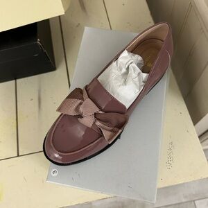 Bandolino Patent Bow Loafer in Dusty Mauve